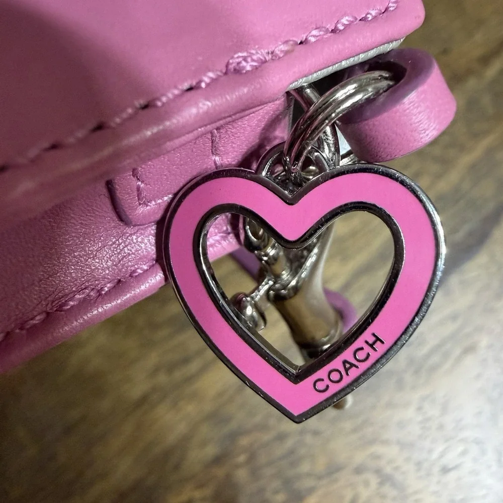 Coach case excellent